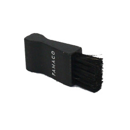 Brosse palot en soie noir avec manche bois FAMACO